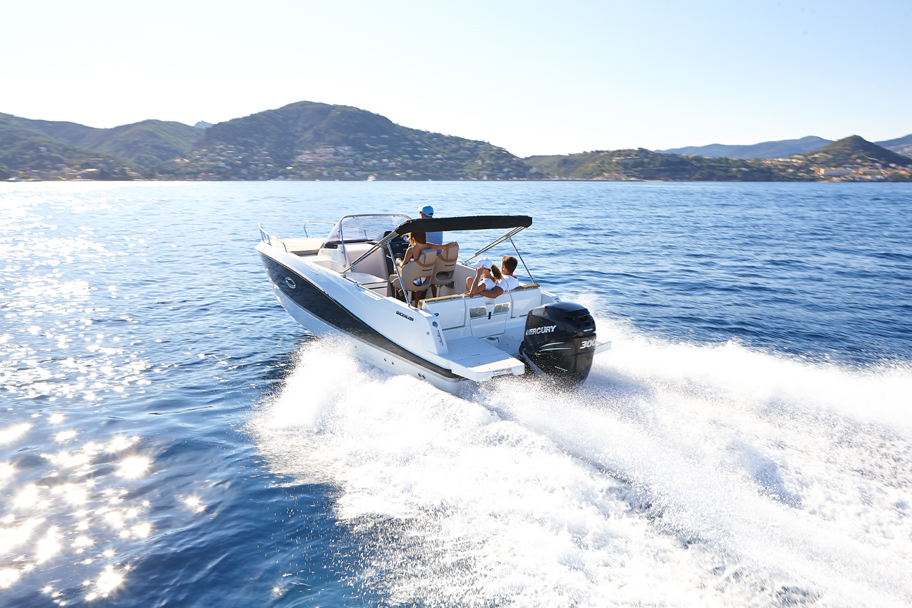 755-sundeck-running-304